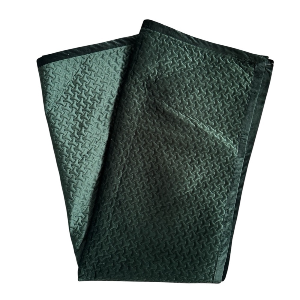 Accents de Ville Throw Quilted Velvet Green Blanket